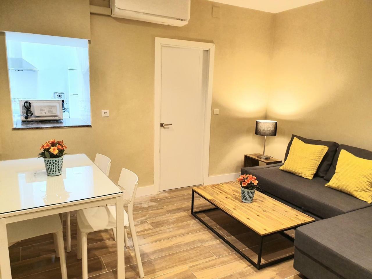 Ch Apartamento Plaza Del Angel - Semisotano Madrid Extérieur photo